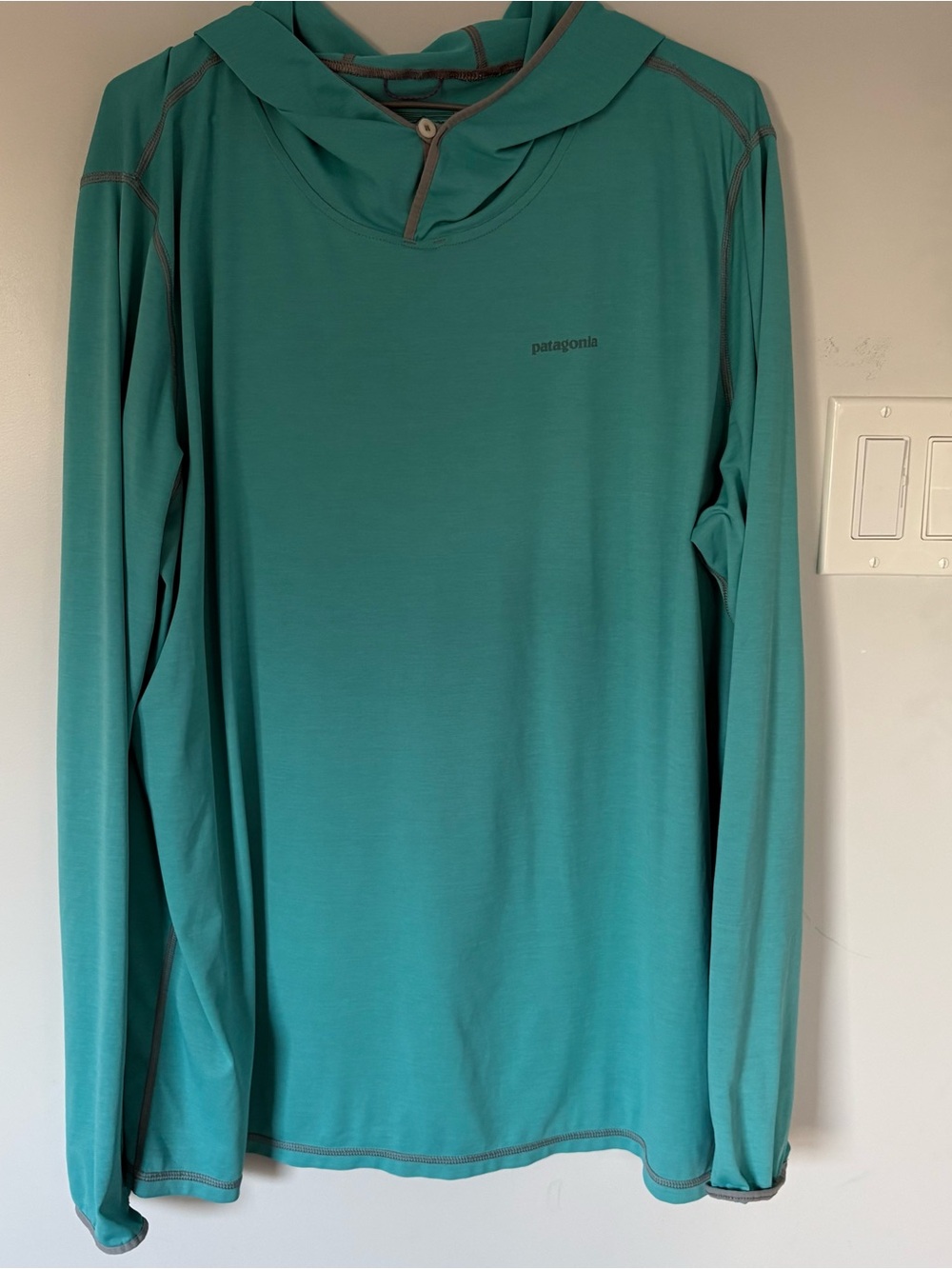 Patagonia Men’s Capilene Cool Sun Hoody Teal XL